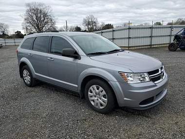 DODGE JOURNEY SE 2018
