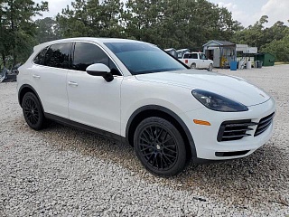 PORSCHE CAYENNE 2020