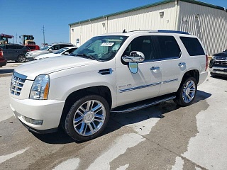 CADILLAC ESCALADE 2011