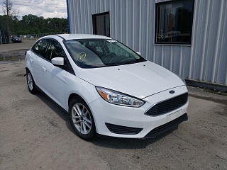 FORD FOCUS SE 2018