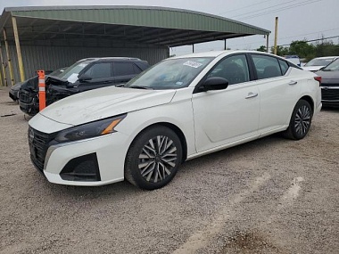 NISSAN ALTIMA SV 2024