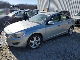 VOLVO S60 T5 2013