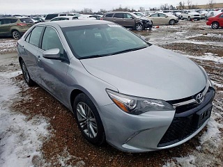 TOYOTA CAMRY LE 2016