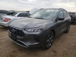 FORD ESCAPE ST LINE 2023