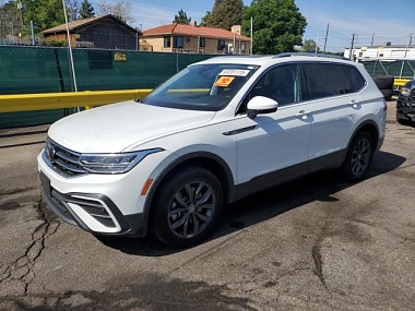 VOLKSWAGEN TIGUAN SE 2022