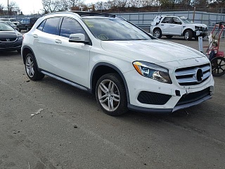MERCEDES-BENZ GLA 250 4MATIC, 2015