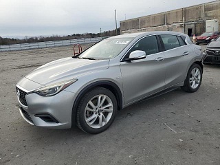 INFINITI QX30 BASE 2017