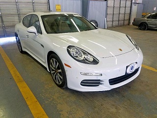 PORSCHE PANAMERA 2, 2016