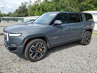 RIVIAN R1S LAUNCH EDITION 2023