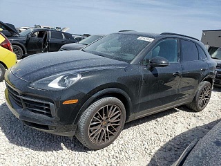 PORSCHE CAYENNE BASE 2023