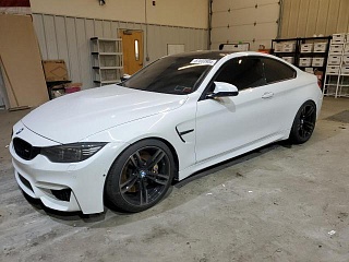 BMW M4 2017