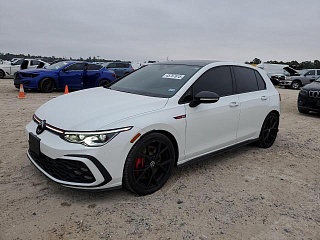 VOLKSWAGEN GTI SE 2024