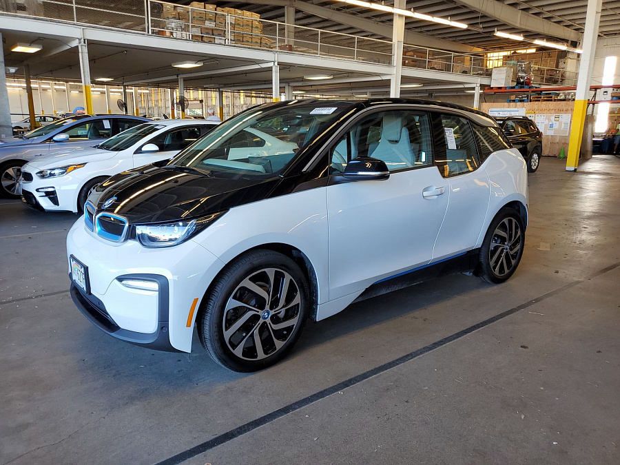 BMW i3 MEGA WORLD 2019