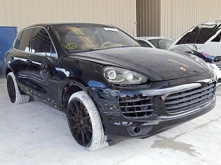 PORSCHE CAYENNE 2016