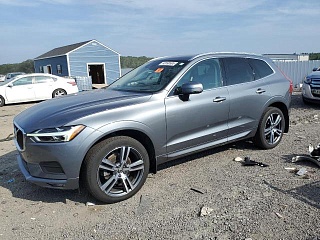 VOLVO XC60 T5 MOMENTUM 2021