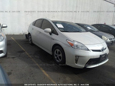   TOYOTA PRIUS, 2014