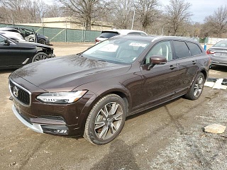 VOLVO V90 CROSS COUNTRY T6 INSCRIPTION 2017
