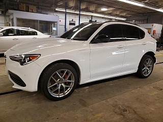 ALFA ROMEO STELVIO TI 2022