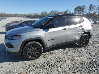 JEEP COMPASS LATITUDE 2023