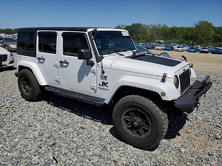 JEEP WRANGLER UNLIMITED SAHARA 2016