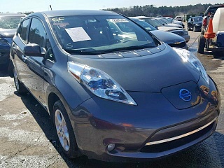 NISSAN LEAF S 2013