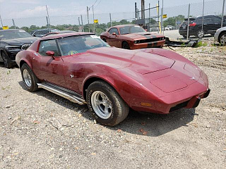 1977 CHEVROLET CORVETTE