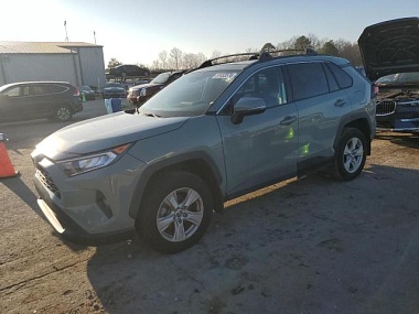 TOYOTA RAV4 XLE 2019