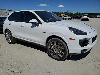 PORSCHE CAYENNE SE HYBRID PLATINUM 2017
