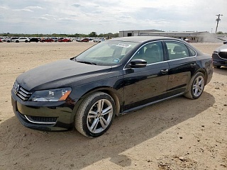 VOLKSWAGEN PASSAT SE 2013